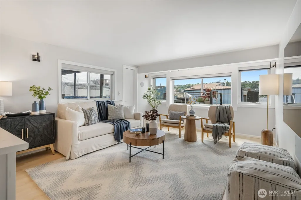 2235 Fairview Avenue E Seattle WA 98102