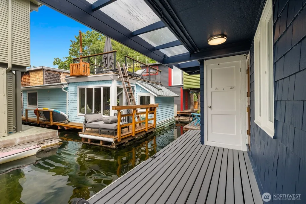 2235 Fairview Avenue E Seattle WA 98102