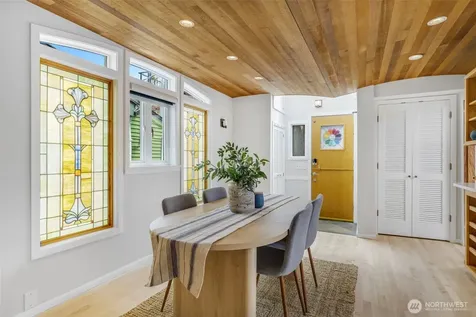 2235 Fairview Avenue E Seattle WA 98102