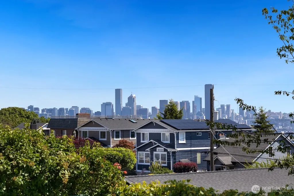 3410 37th Avenue SW Seattle WA 98126