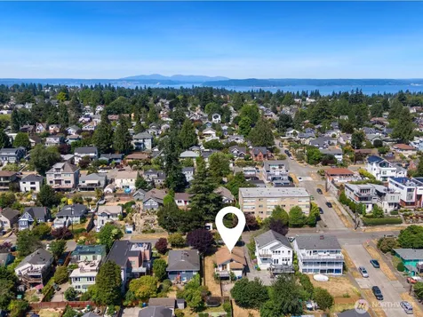 3410 37th Avenue SW Seattle WA 98126