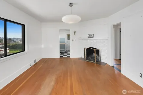 3410 37th Avenue SW Seattle WA 98126