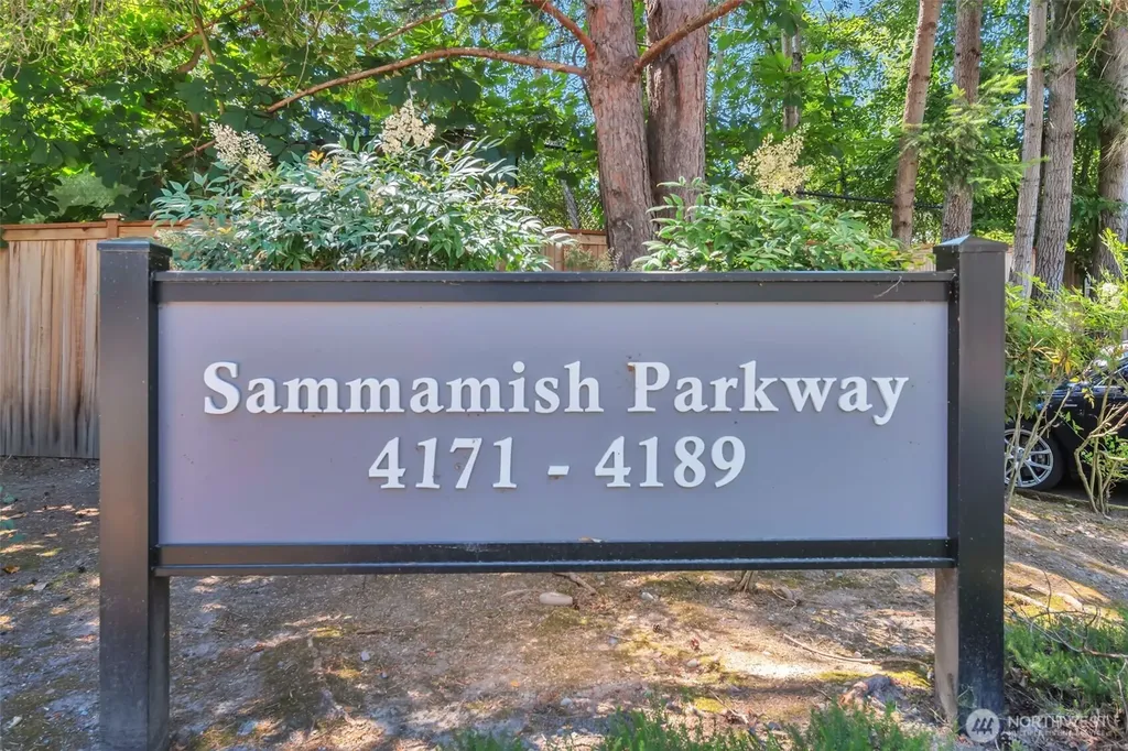 4183 W Lake Sammamish Parkway SE Bellevue WA 98008