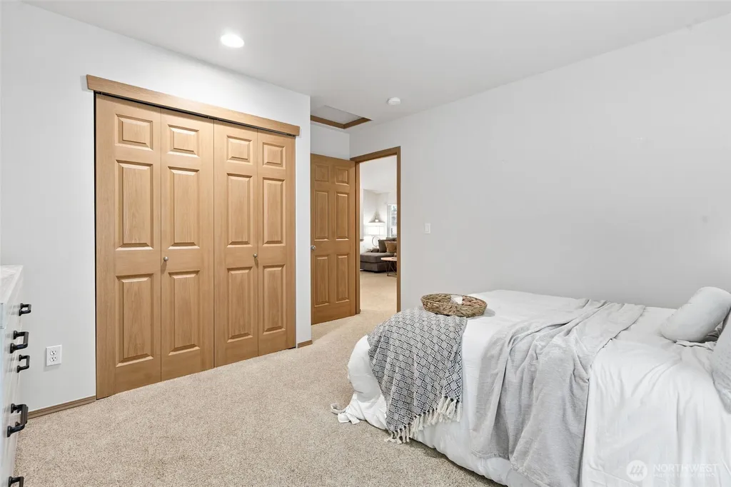 43 Goliah Lane Port Ludlow WA 98365