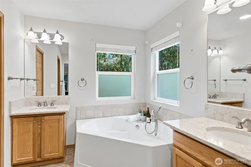 43 Goliah Lane Port Ludlow WA 98365