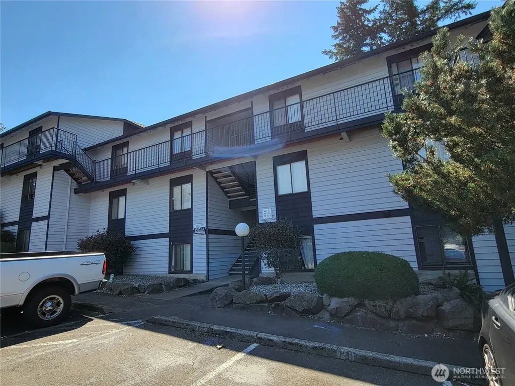 15416 40th Avenue W Lynnwood WA 98087