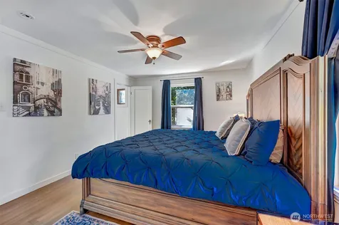 10825 Marine View Drive SW Seattle WA 98146