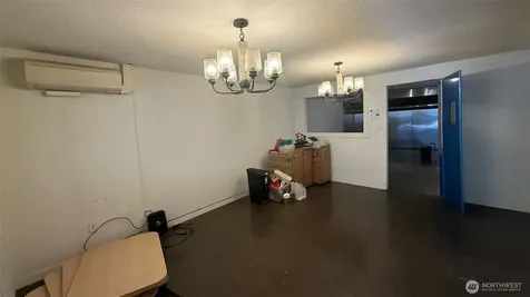123 NW Front Avenue Castle Rock WA 98611