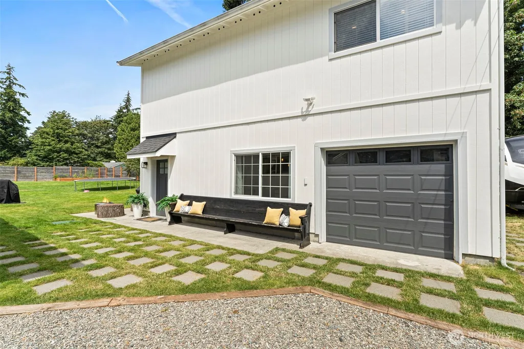 1407 58th Avenue NE Tacoma WA 98422