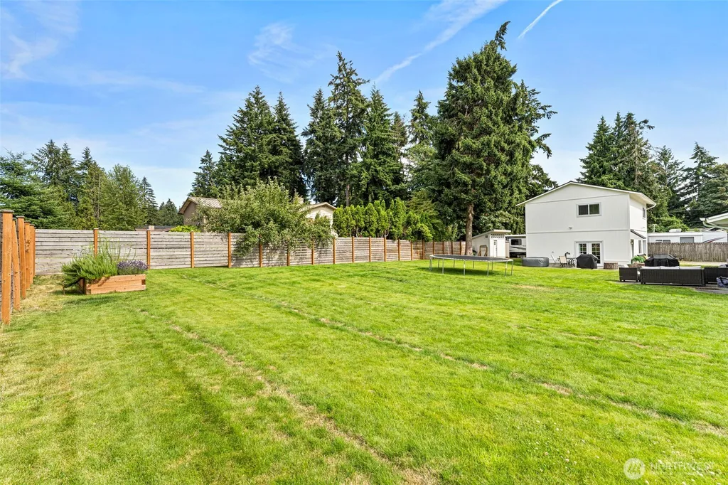1407 58th Avenue NE Tacoma WA 98422