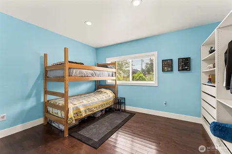1407 58th Avenue NE Tacoma WA 98422