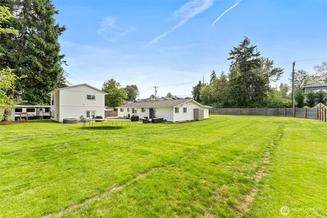 1407 58th Avenue NE Tacoma WA 98422