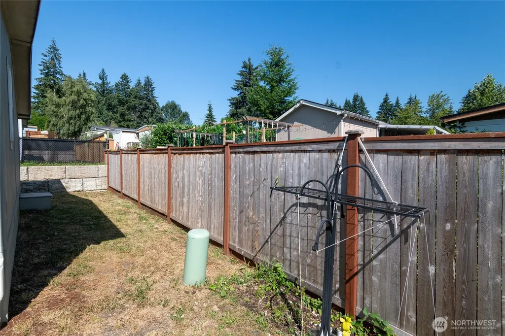 23708 Locust Way Bothell WA 98021