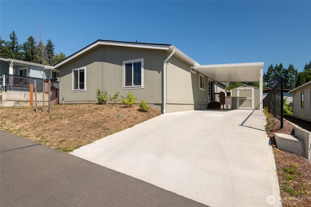 23708 Locust Way Bothell WA 98021