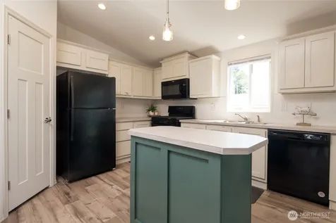 23708 Locust Way Bothell WA 98021