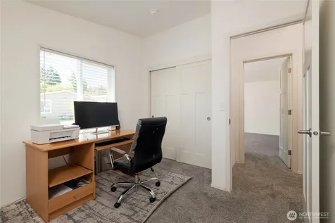 23708 Locust Way Bothell WA 98021
