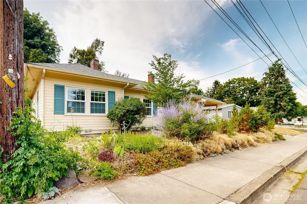 1034 Hobson Street Walla Walla WA 99362