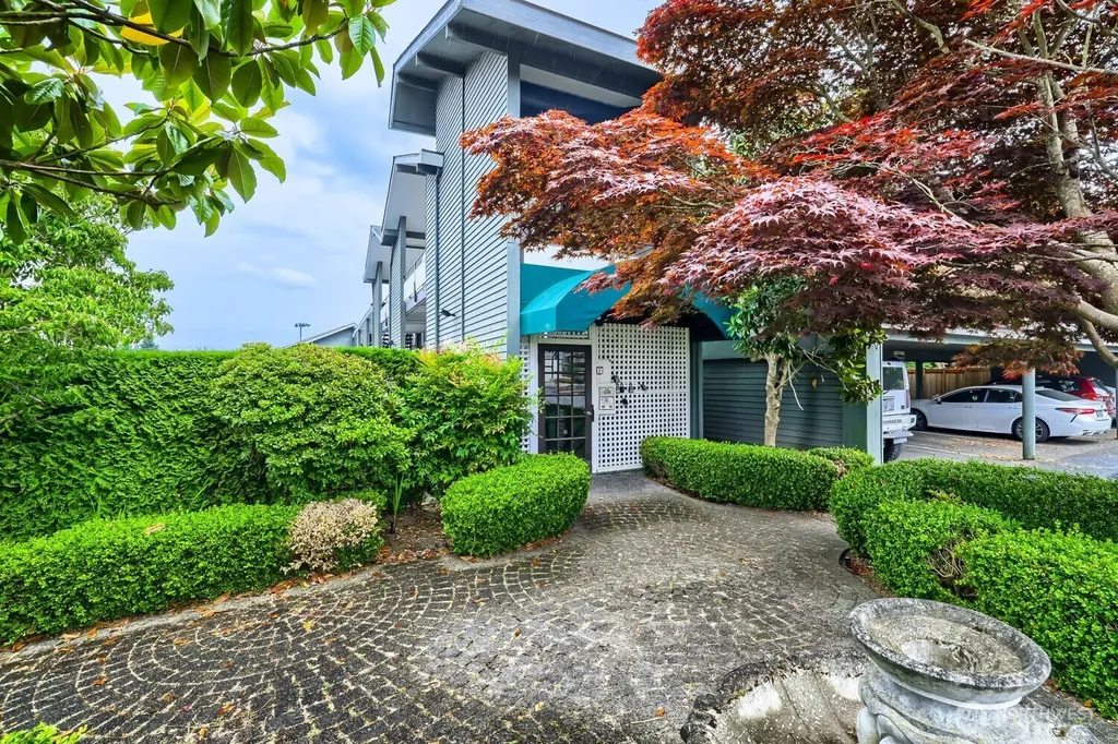 7924 212th Street SW Edmonds WA 98026