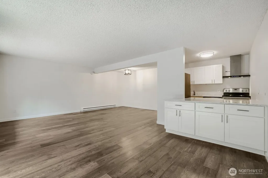 7924 212th Street SW Edmonds WA 98026