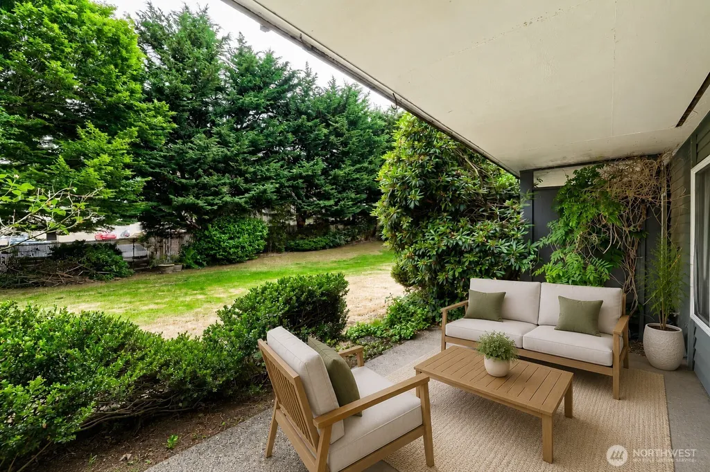 7924 212th Street SW Edmonds WA 98026