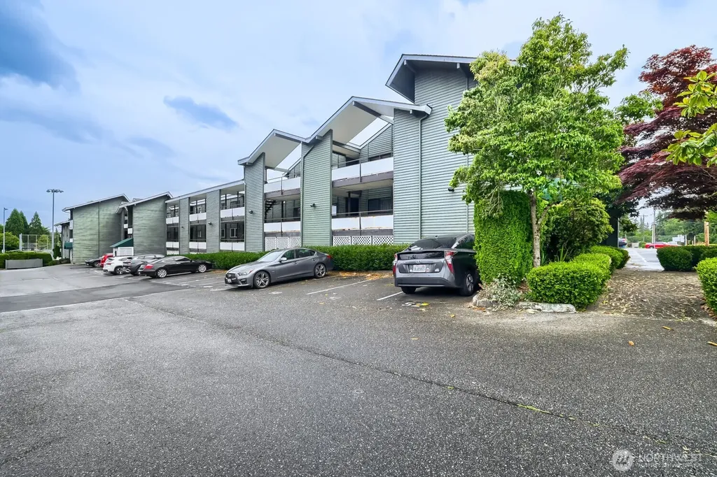 7924 212th Street SW Edmonds WA 98026
