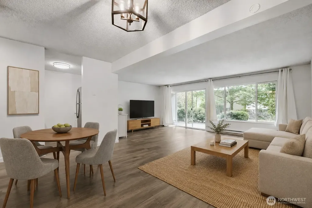 7924 212th Street SW Edmonds WA 98026