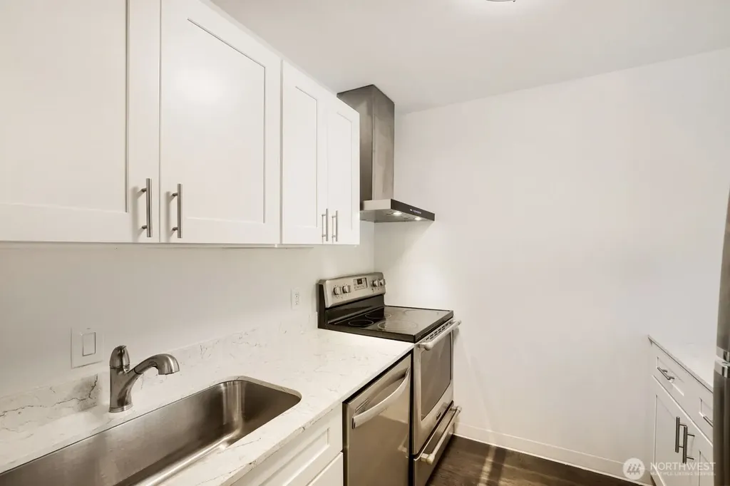 7924 212th Street SW Edmonds WA 98026