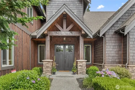 4220 121st Drive NE Lake Stevens WA 98258