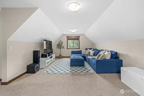 4220 121st Drive NE Lake Stevens WA 98258