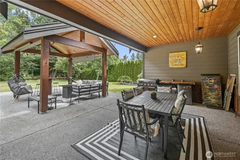 4220 121st Drive NE Lake Stevens WA 98258
