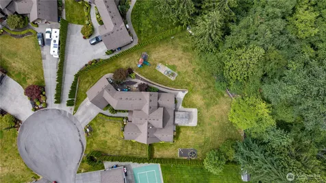 4220 121st Drive NE Lake Stevens WA 98258