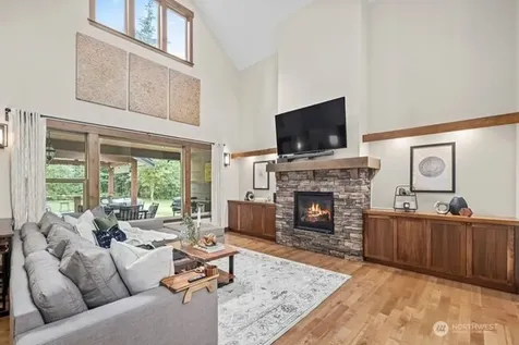 4220 121st Drive NE Lake Stevens WA 98258