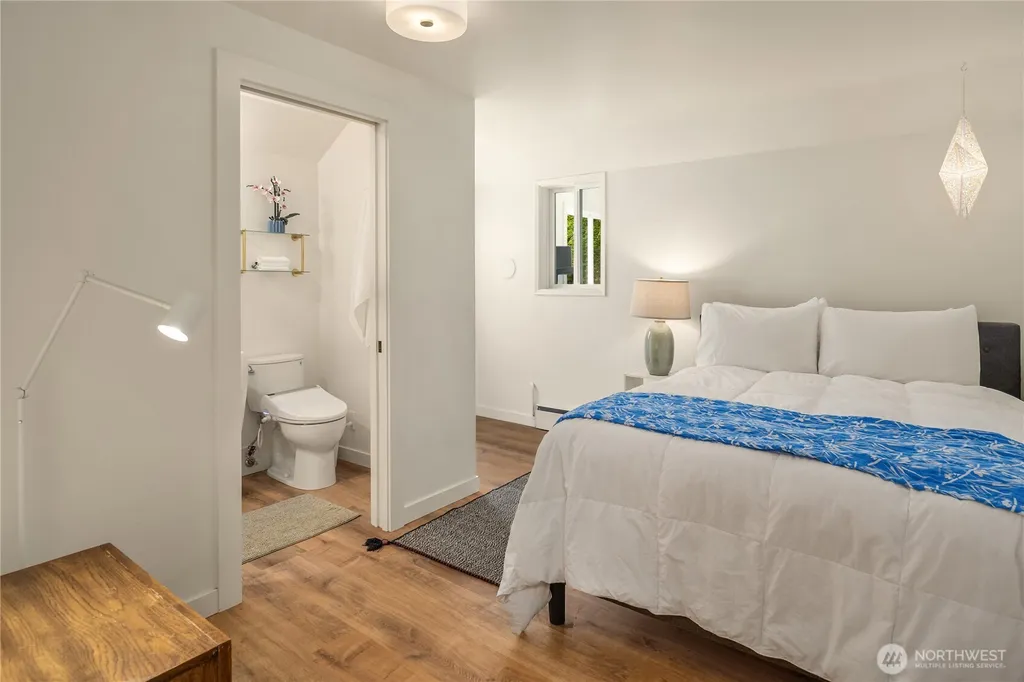 8505 21st Avenue NW Seattle WA 98117