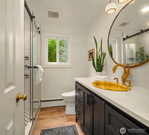 8505 21st Avenue NW Seattle WA 98117