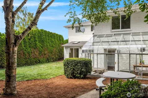 8505 21st Avenue NW Seattle WA 98117