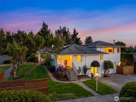 8505 21st Avenue NW Seattle WA 98117