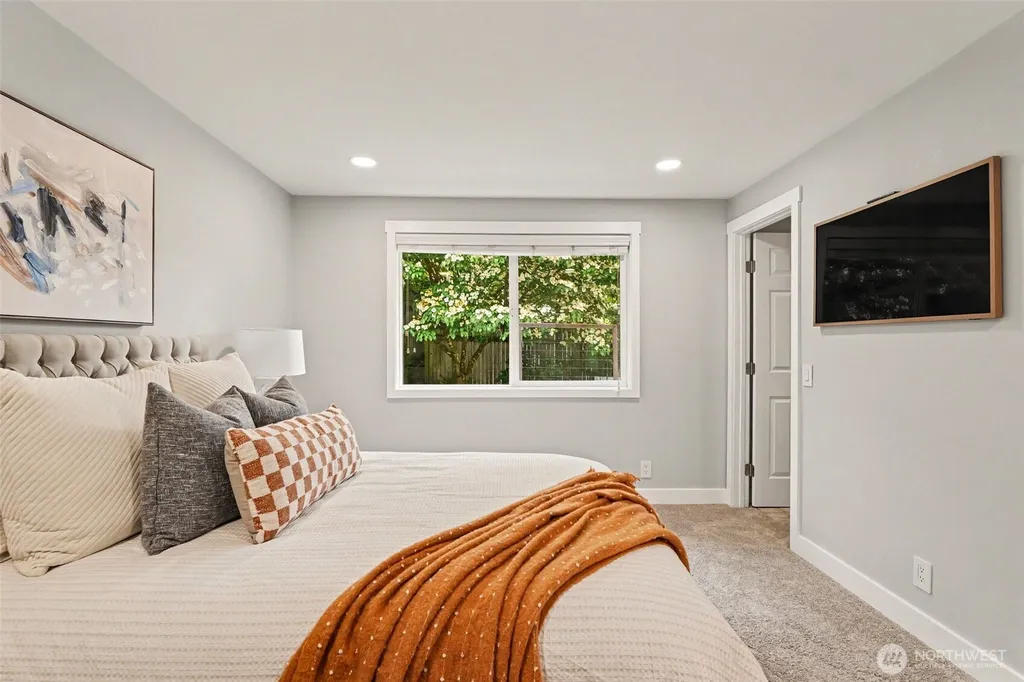 104 Bremerton Place NE Renton WA 98059