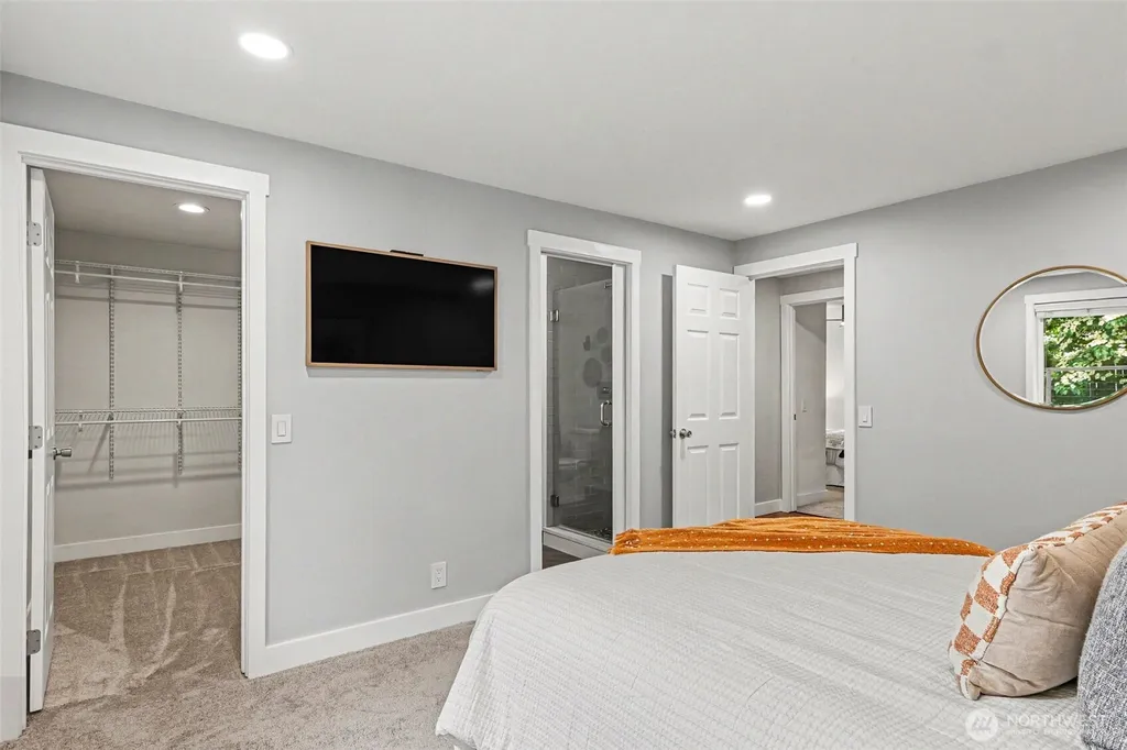 104 Bremerton Place NE Renton WA 98059