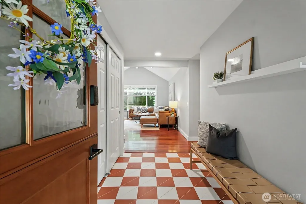 104 Bremerton Place NE Renton WA 98059