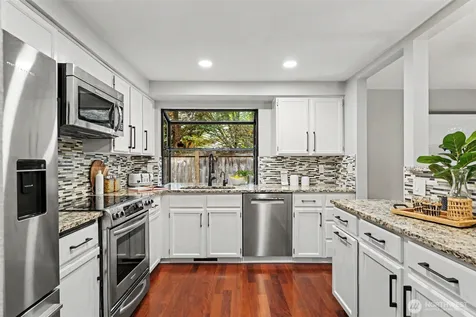 104 Bremerton Place NE Renton WA 98059