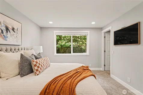 104 Bremerton Place NE Renton WA 98059