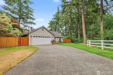 104 Bremerton Place NE Renton WA 98059