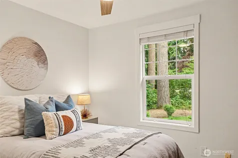 104 Bremerton Place NE Renton WA 98059