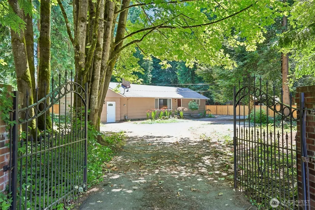 16220 Ambaum Boulevard S Burien WA 98148