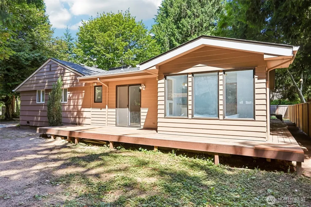 16220 Ambaum Boulevard S Burien WA 98148