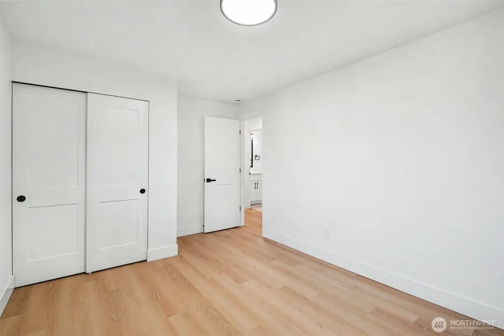 19414 1st Avenue SE Bothell WA 98012