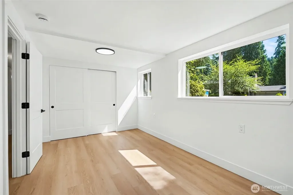 19414 1st Avenue SE Bothell WA 98012