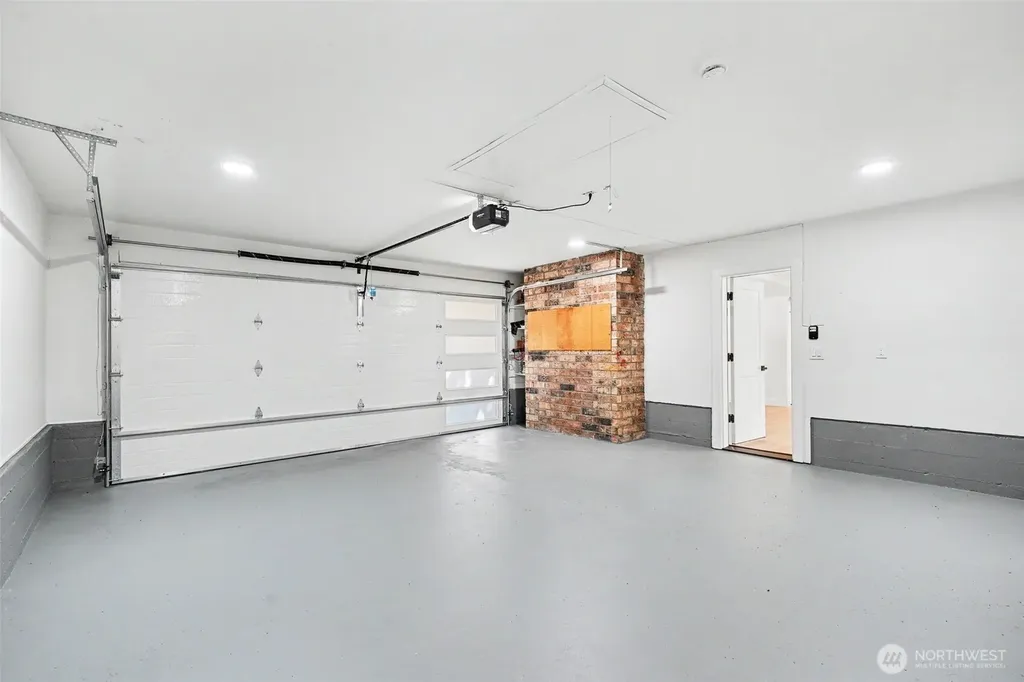 19414 1st Avenue SE Bothell WA 98012