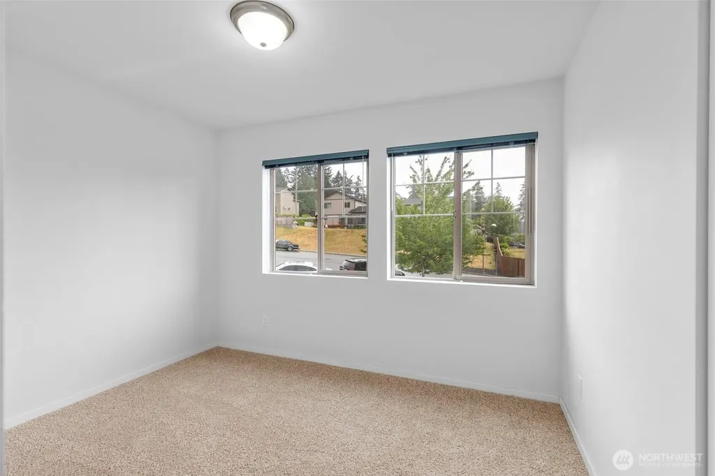 1658 NE Cascara Court Poulsbo WA 98370