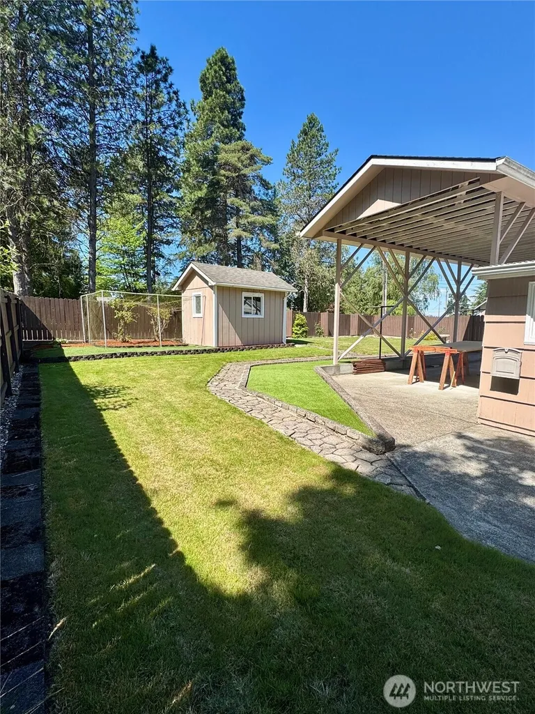 102 Laurel Place Longview WA 98632